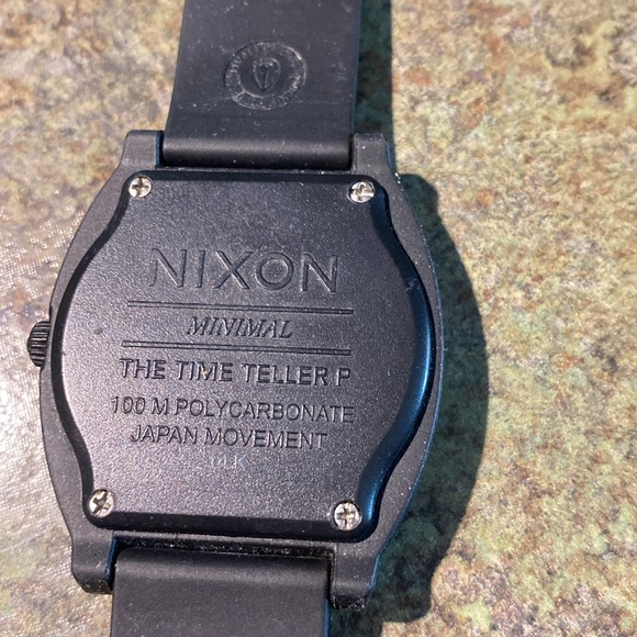 Men’s Nixon TimeTeller Polycarbonate watch - Picture 2 of 3